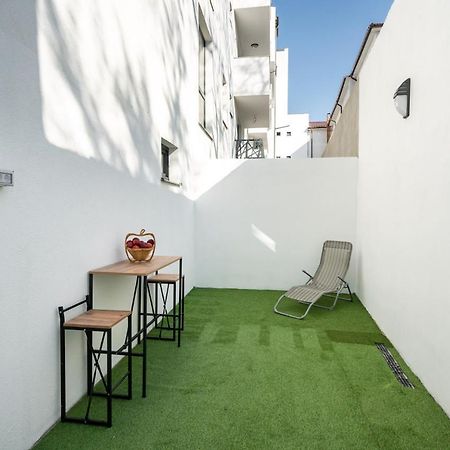 Central Apartment Diamond Bucharest Exterior photo