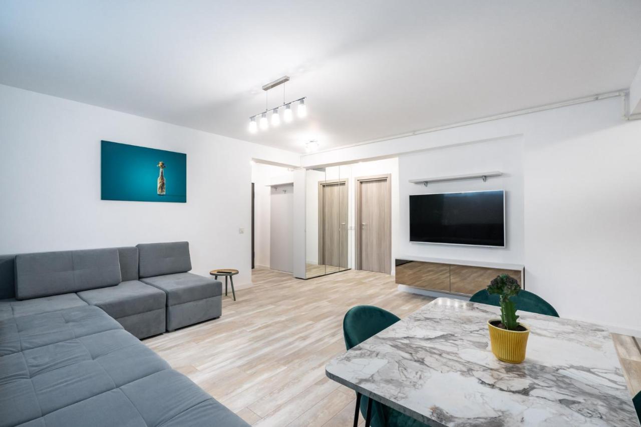 Central Apartment Diamond Bucharest Exterior photo